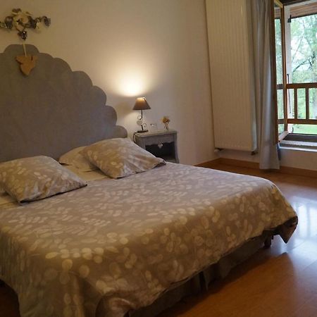 Chambre D'Hotes La Jument Grise Lescheroux Dış mekan fotoğraf