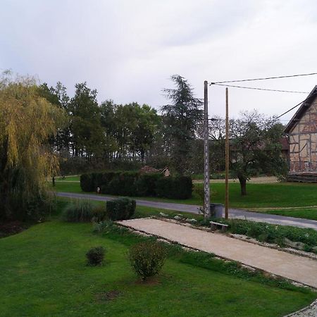 Chambre D'Hotes La Jument Grise Lescheroux Dış mekan fotoğraf