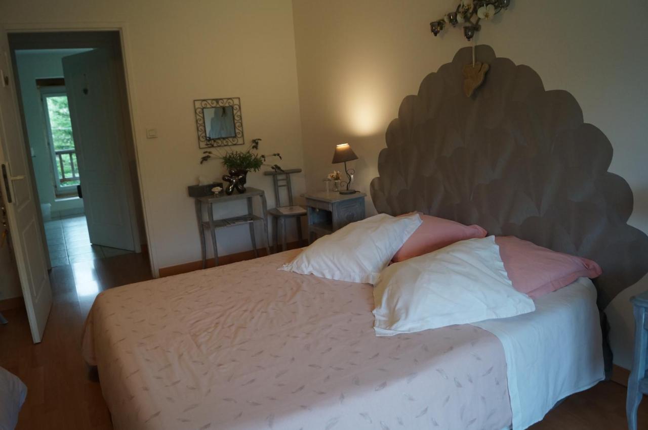 Chambre D'Hotes La Jument Grise Lescheroux Dış mekan fotoğraf