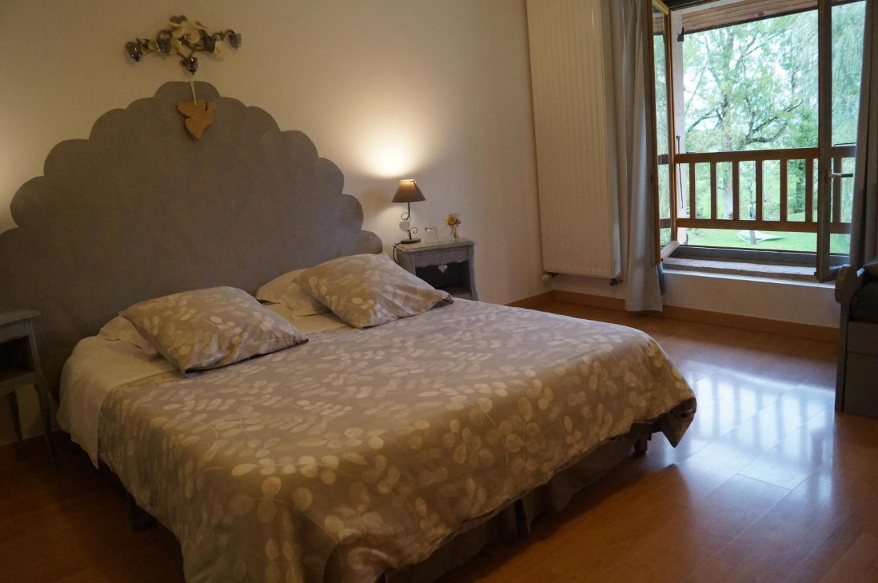 Chambre D'Hotes La Jument Grise Lescheroux Dış mekan fotoğraf