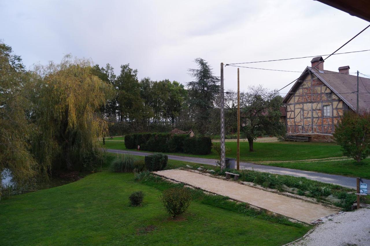 Chambre D'Hotes La Jument Grise Lescheroux Dış mekan fotoğraf